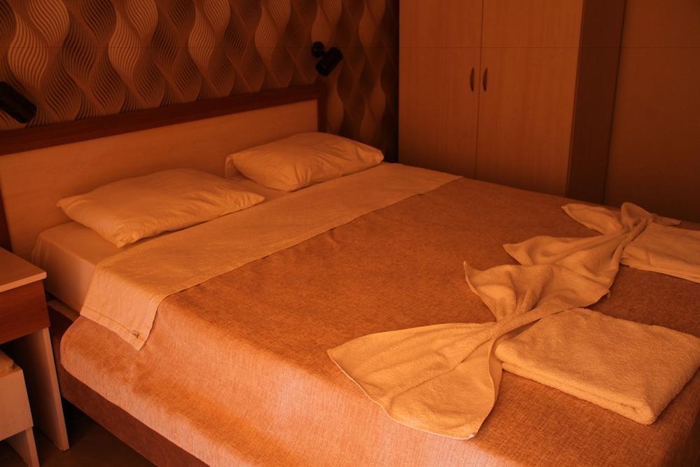 Saturn Hotel كوشاداسيه المظهر الخارجي الصورة