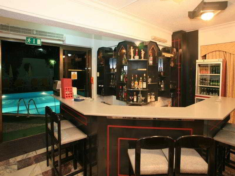 Saturn Hotel كوشاداسيه المظهر الخارجي الصورة