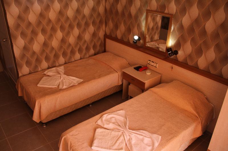 Saturn Hotel كوشاداسيه المظهر الخارجي الصورة