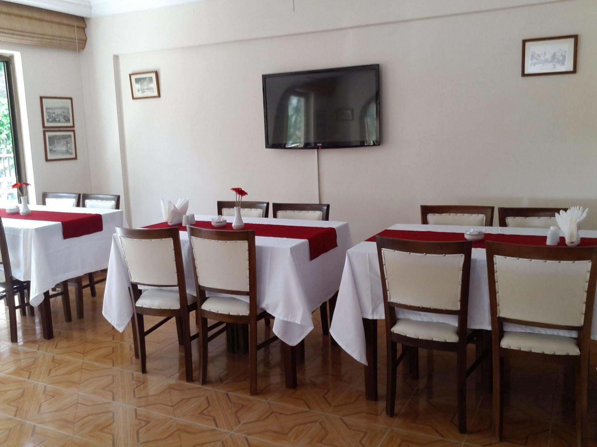 Saturn Hotel كوشاداسيه المظهر الخارجي الصورة