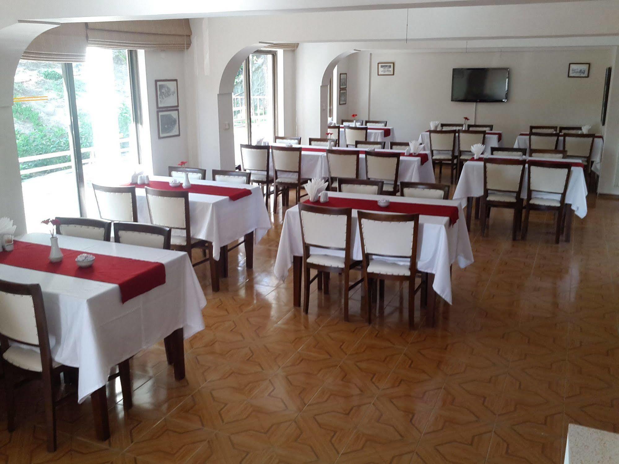 Saturn Hotel كوشاداسيه المظهر الخارجي الصورة