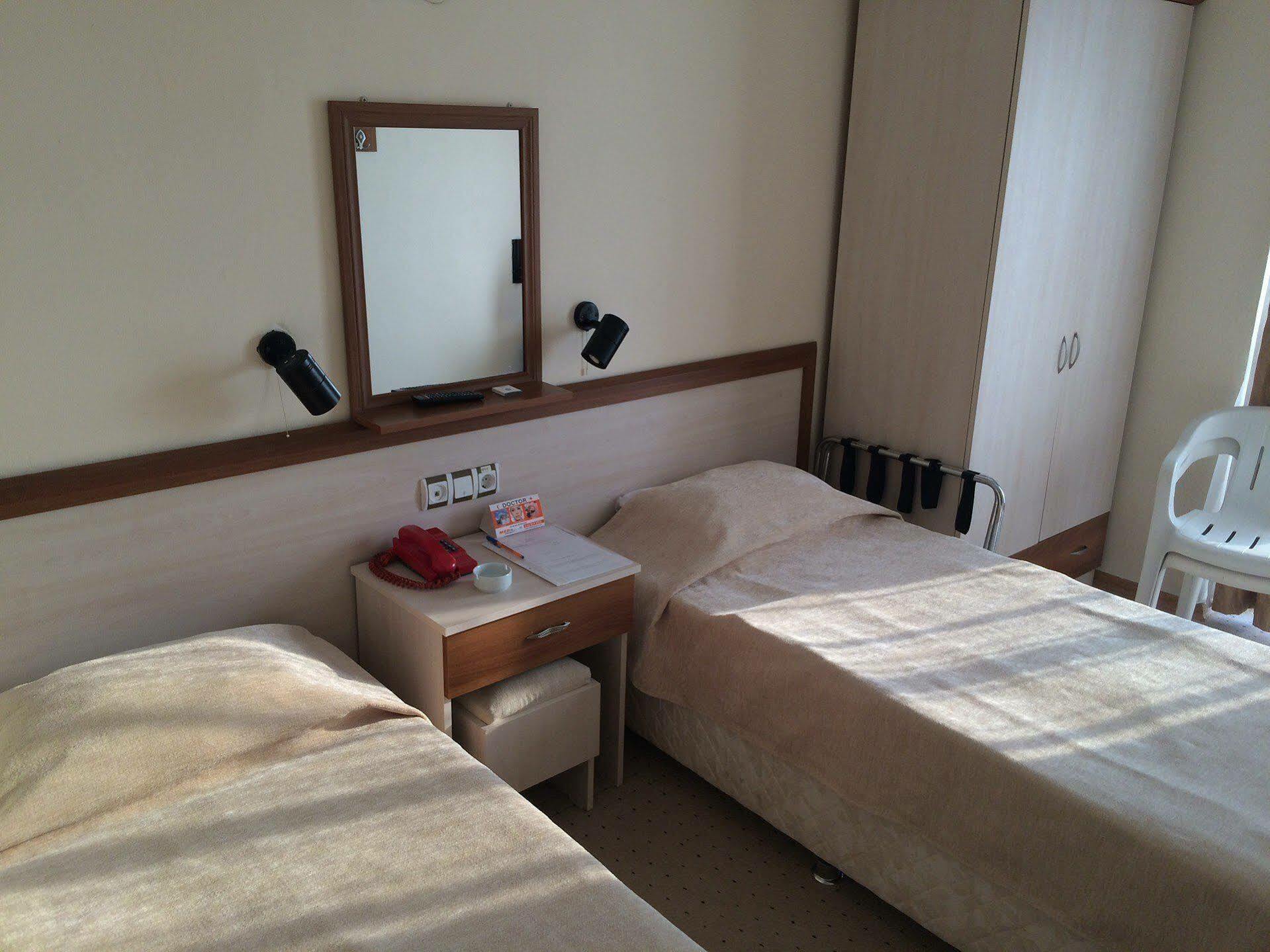 Saturn Hotel كوشاداسيه المظهر الخارجي الصورة