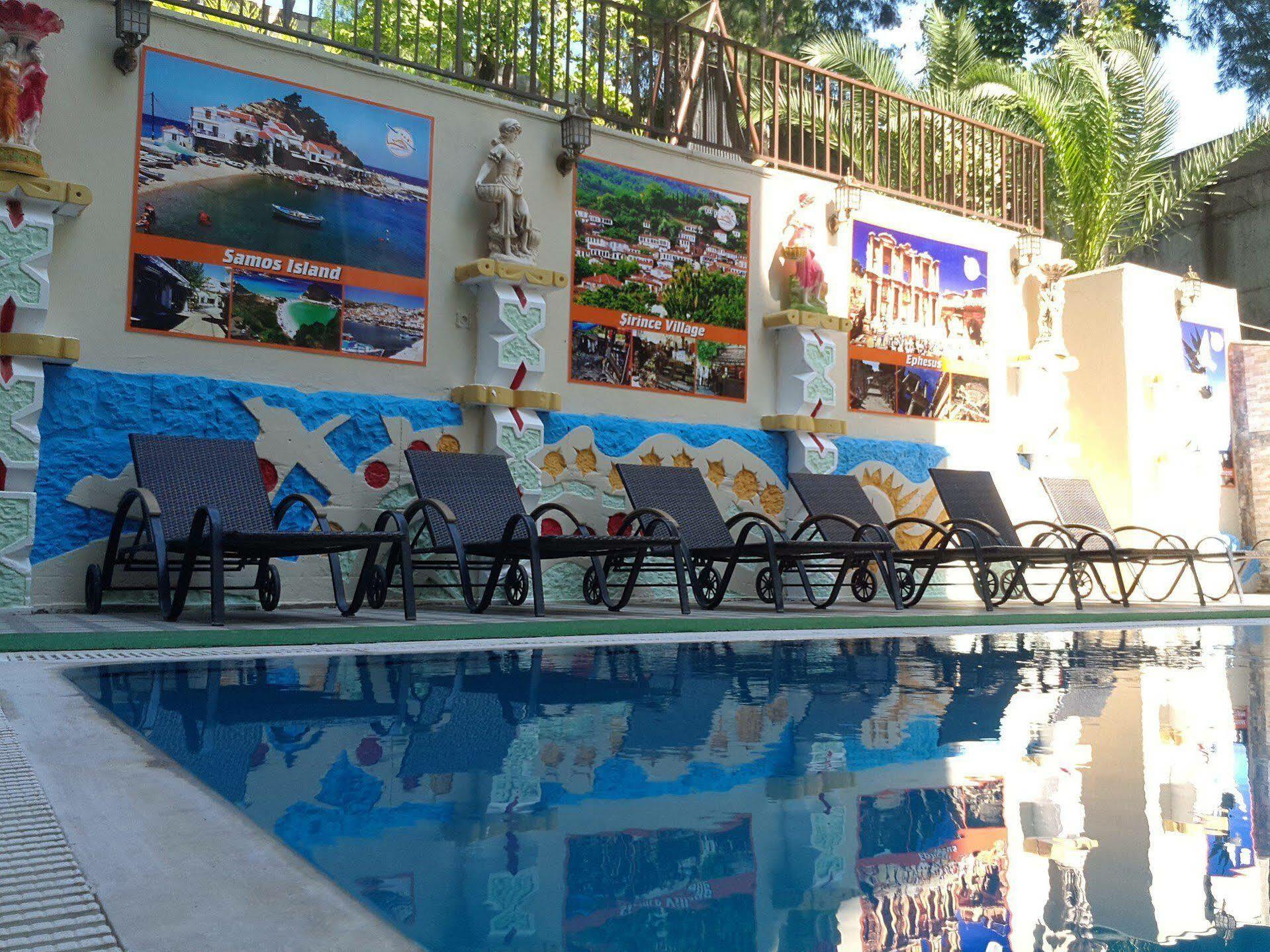 Saturn Hotel كوشاداسيه المظهر الخارجي الصورة