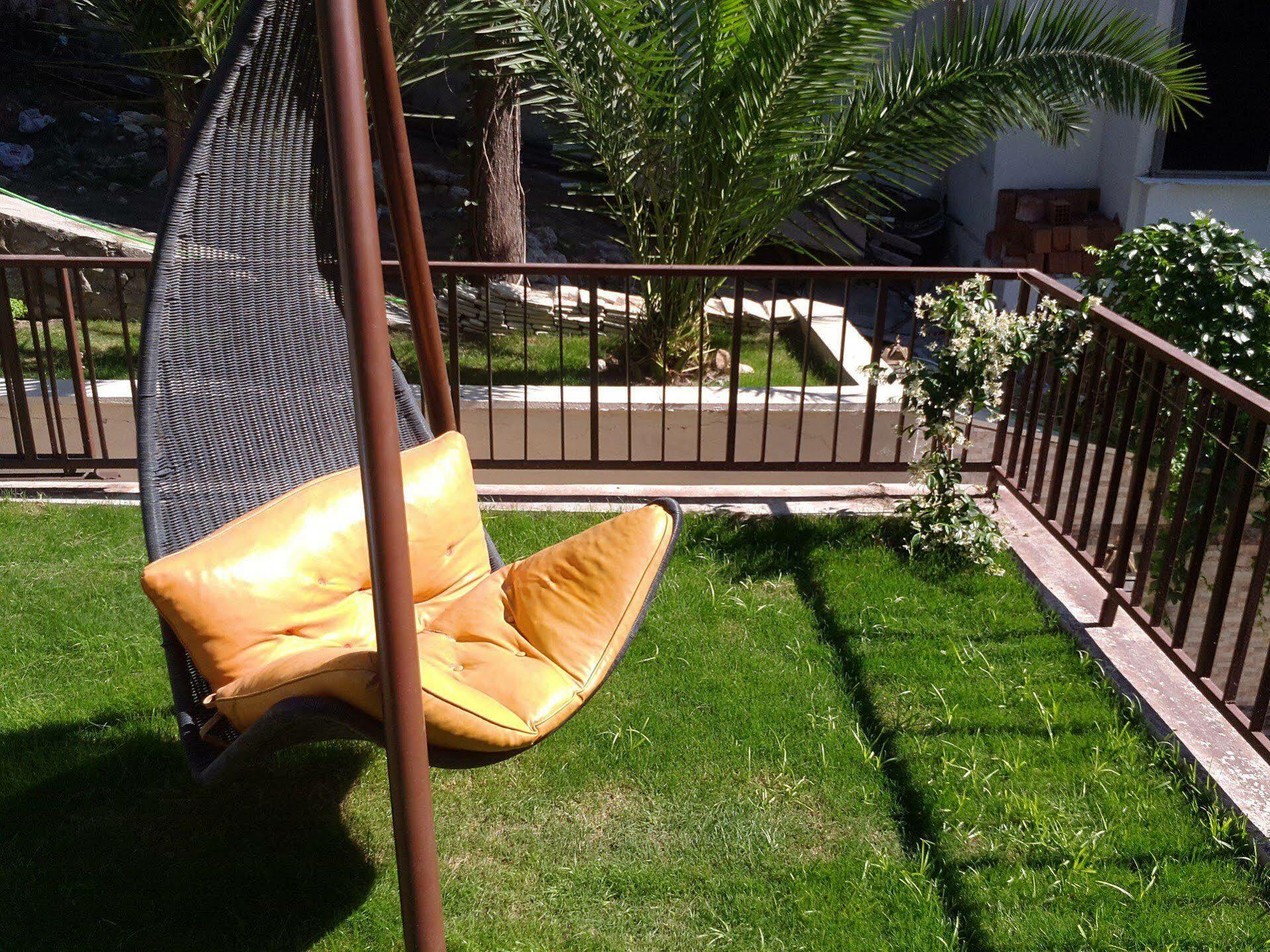 Saturn Hotel كوشاداسيه المظهر الخارجي الصورة